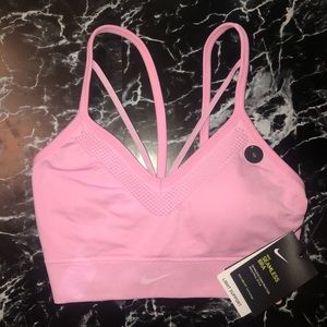 NWT Nike sports bra